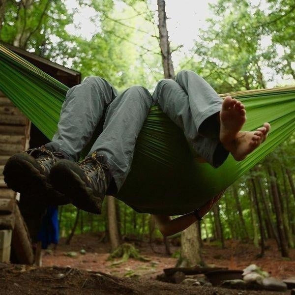 Single Person Portable Outdoor Camping Hammock With Nylon Color Matching Hammock High Strength Parachute Fabric Hanging Bed