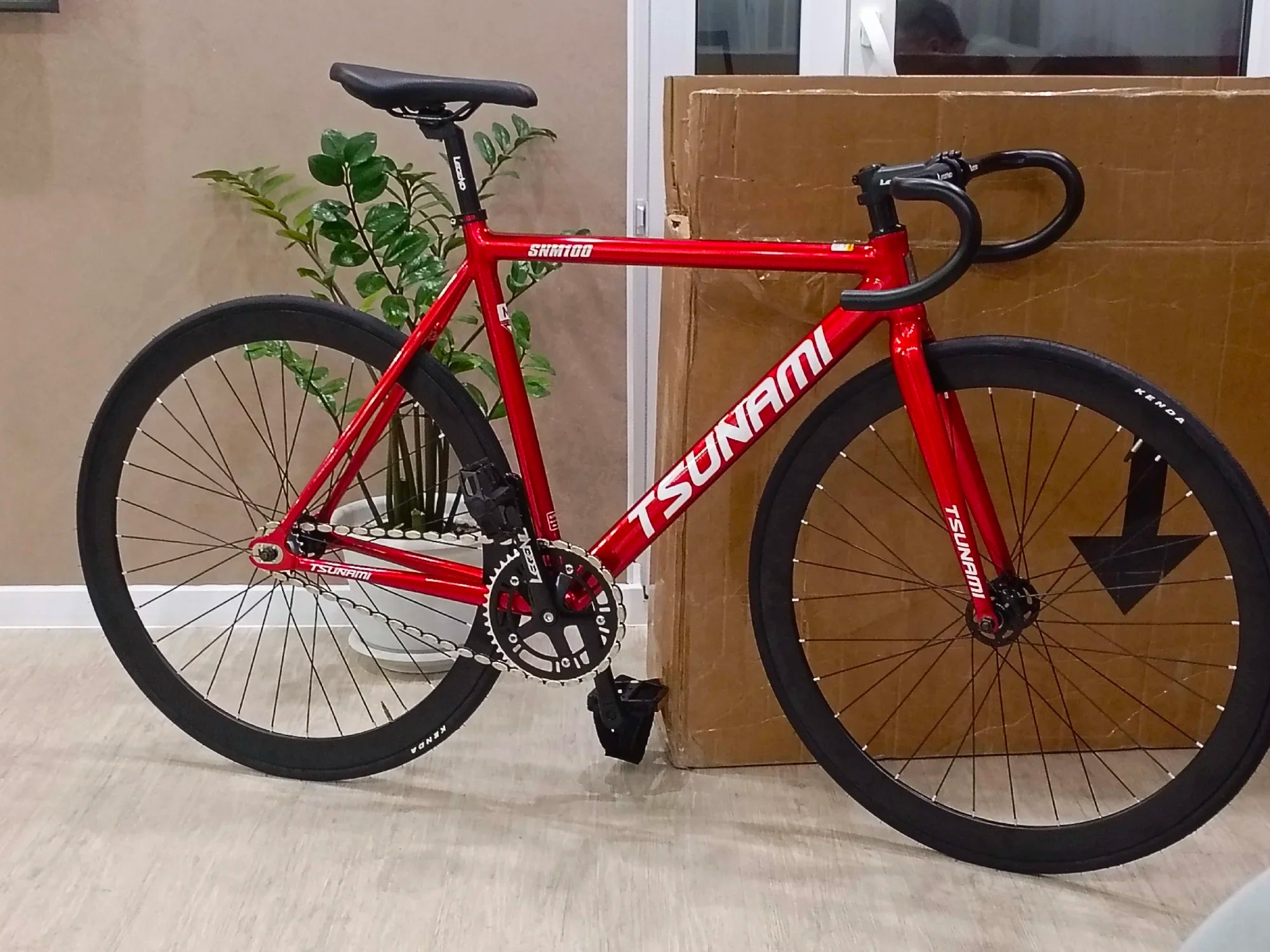 Fixie Fixed Gear Bike Tsunami Track Single Speed Racing Bicycle 700C SNM100 Aluminum Alloy Frame Cycling Parts Customizable