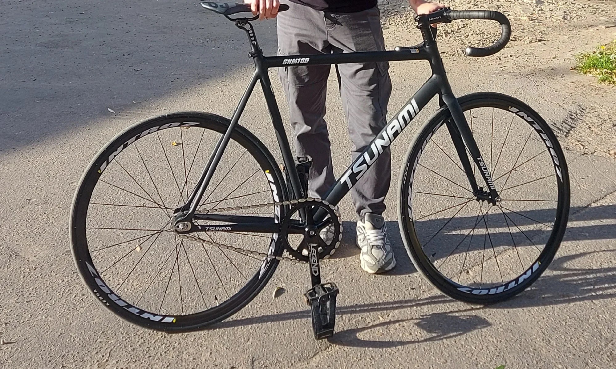 Fixie Fixed Gear Bike Tsunami Track Single Speed Racing Bicycle 700C SNM100 Aluminum Alloy Frame Cycling Parts Customizable