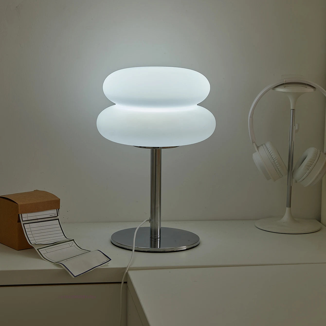 Bauhaus table lamp - bedside living room Nordic Mushroom Lamp
